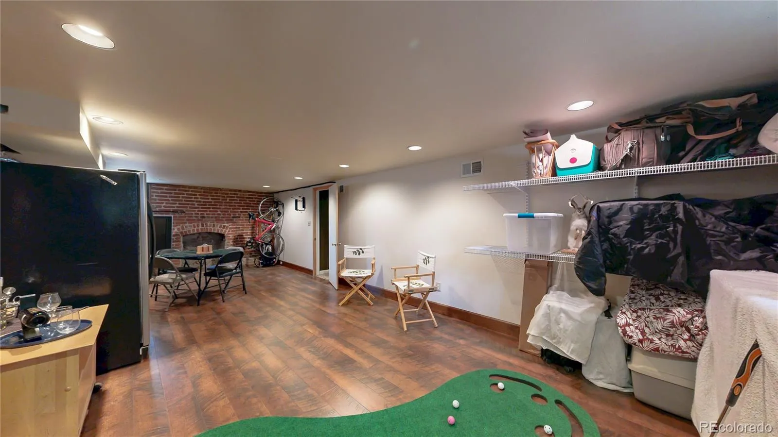 04032026222116 1600 24