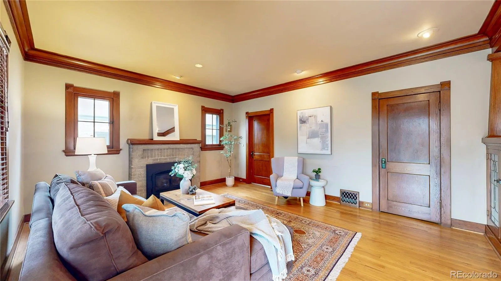 04032026222116 1600 3