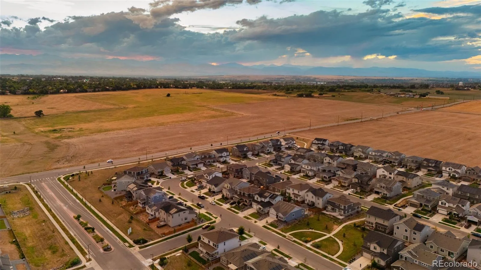 1413 S Loraine Circle Lafayette CO 80026 | MLS #REC8847849 08252026020412 1600 35