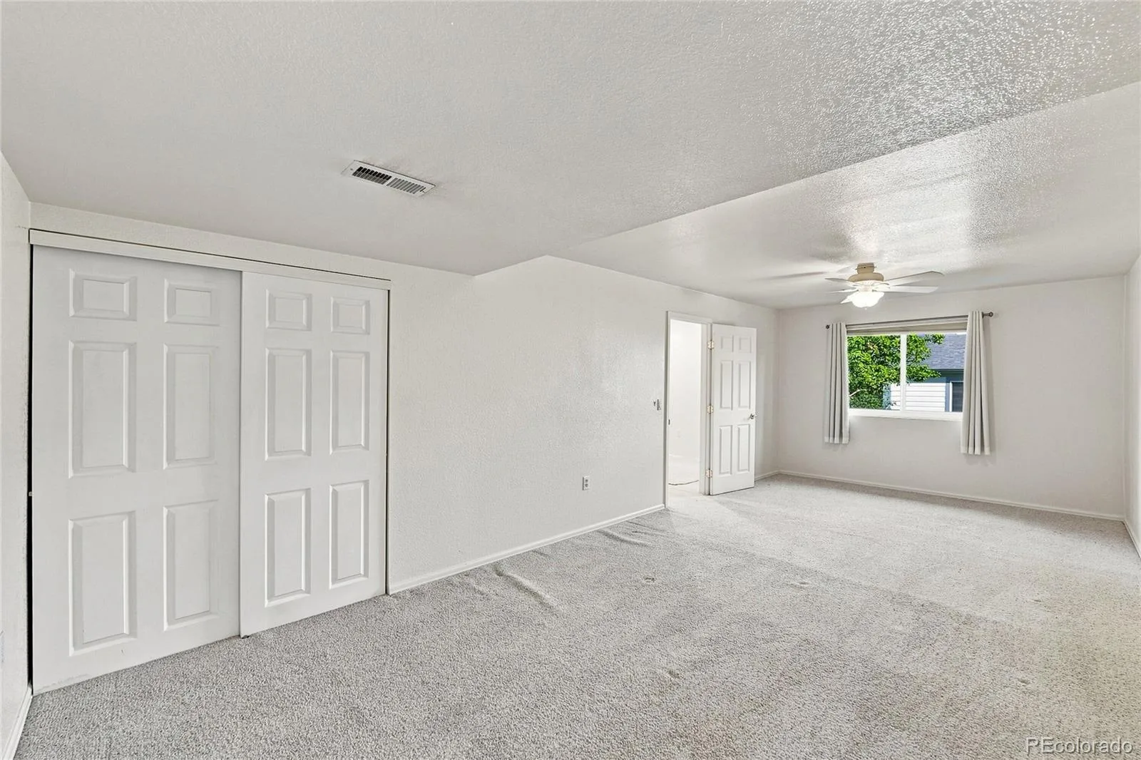 23410 E Moraine Place Aurora CO 80016 | MLS #REC8848195 08222026001933 1600 19