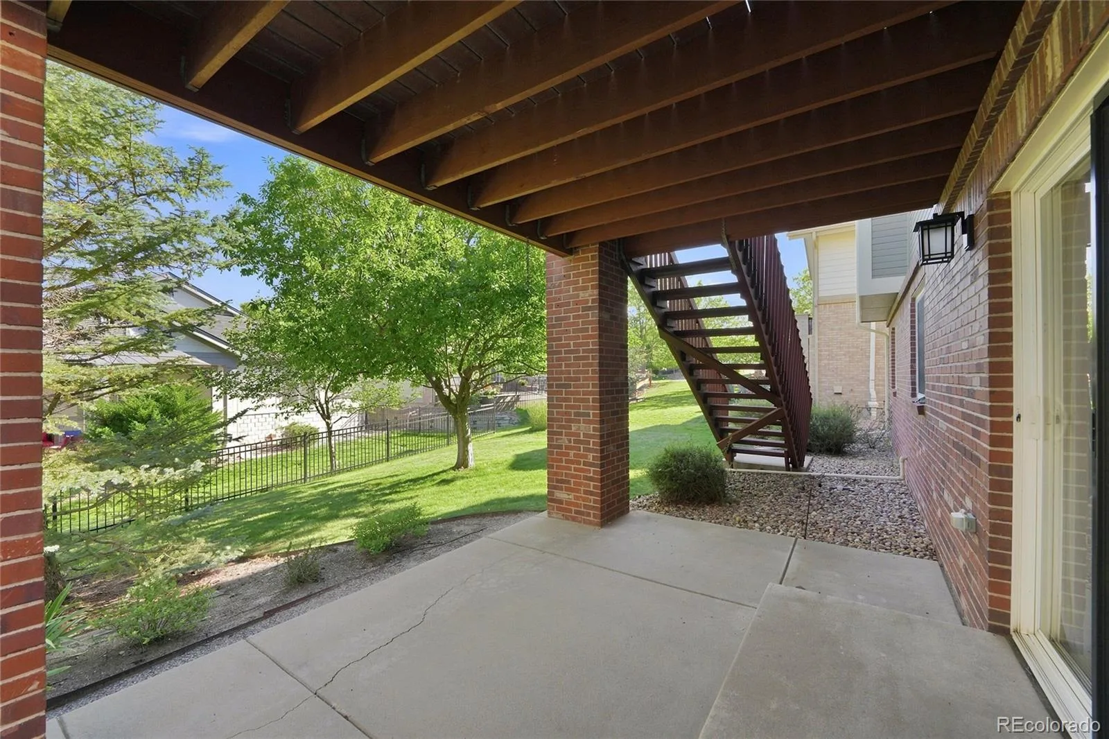 23410 E Moraine Place Aurora CO 80016 | MLS #REC8848195 08222026001933 1600 22