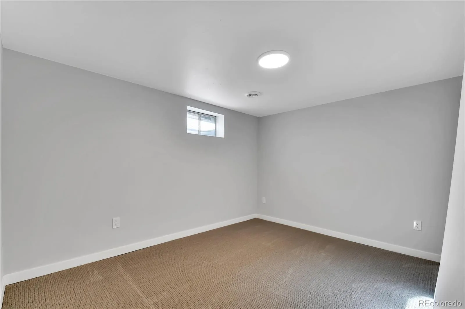 6660 S Dudley Court Littleton CO 80123 MLS #REC8849930 05142026212817 1600 31