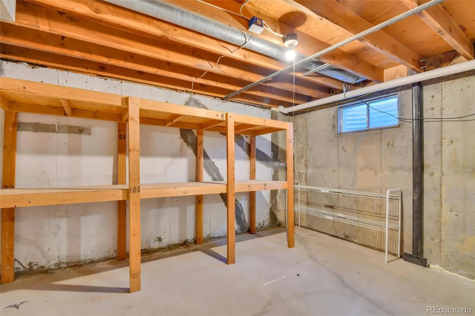 6660 S Dudley Court Littleton CO 80123 MLS #REC8849930 05142026212817 1600 35
