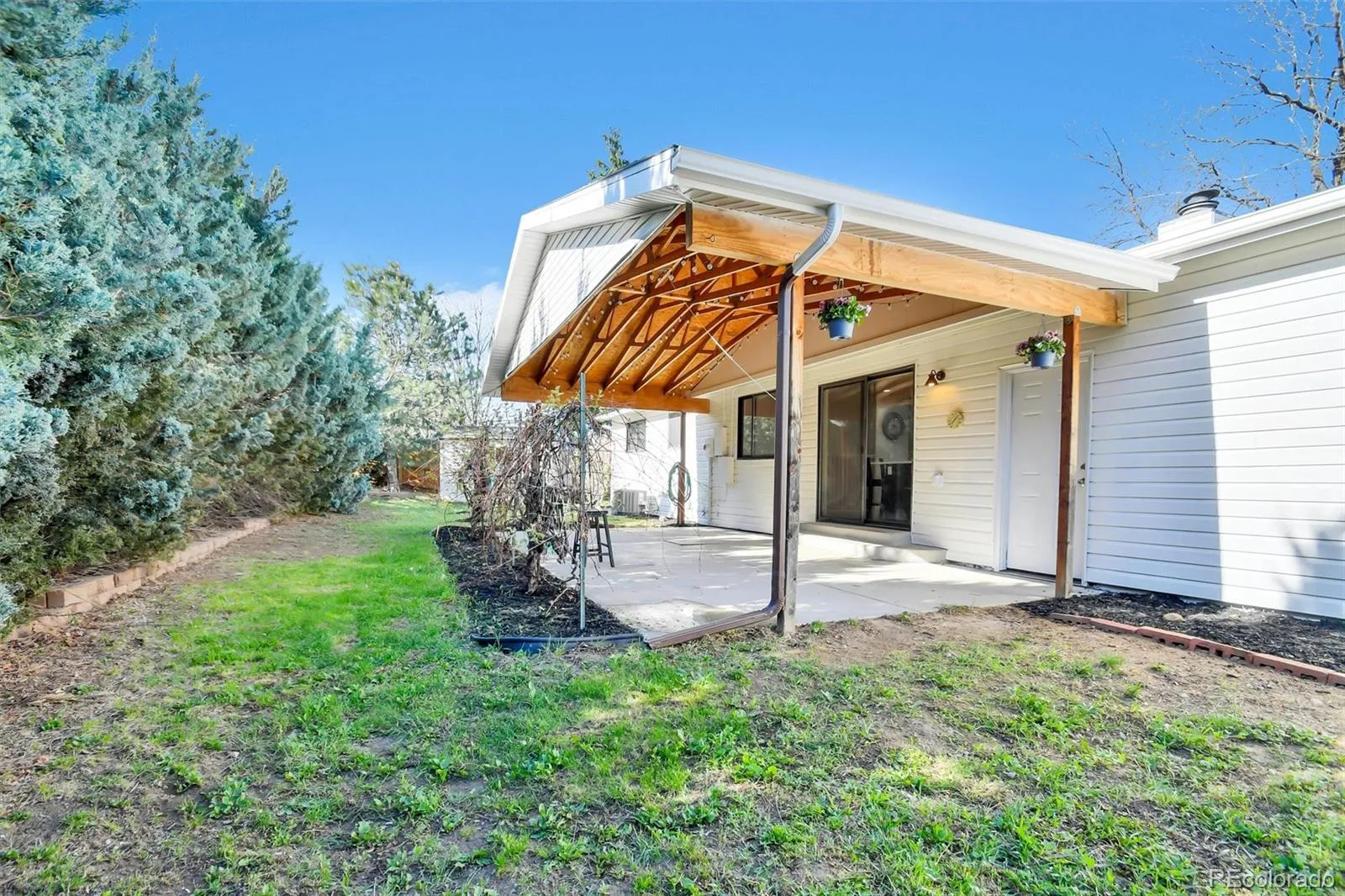 6660 S Dudley Court Littleton CO 80123 MLS #REC8849930 05142026212817 1600 38
