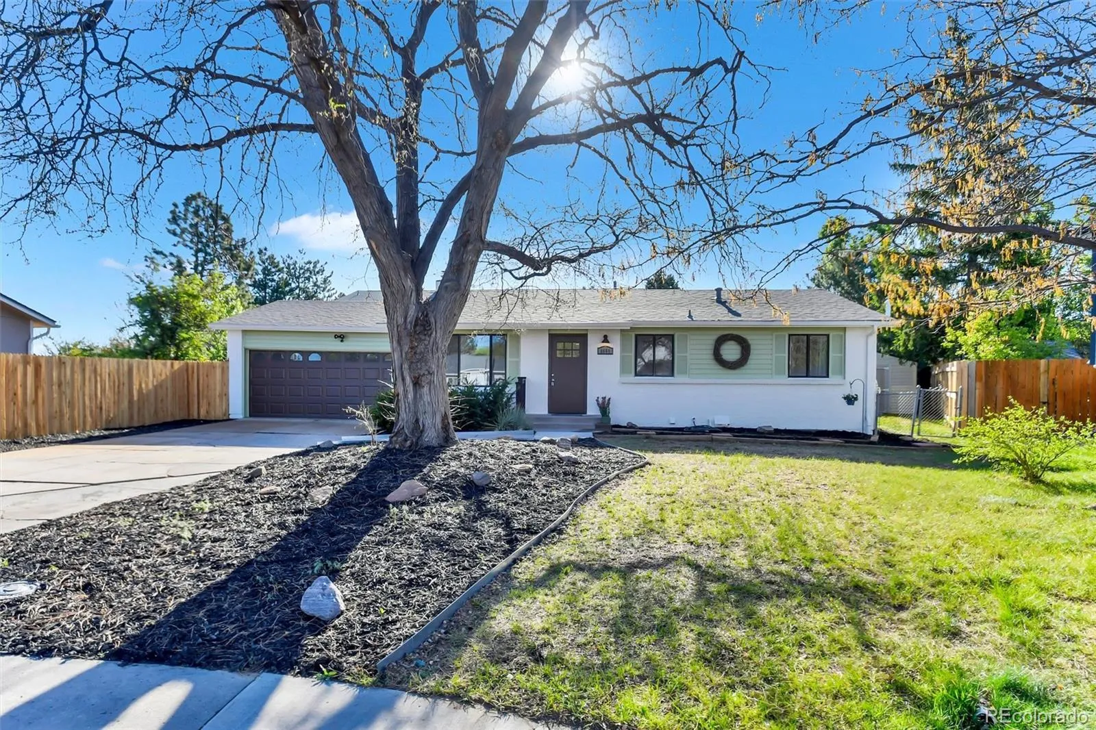 6660 S Dudley Court Littleton CO 80123 MLS #REC8849930 05142026212817 1600 40