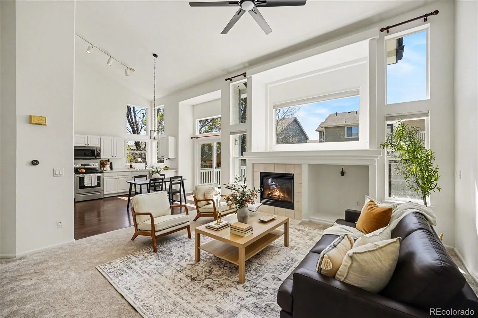 04162026224555 1600 13