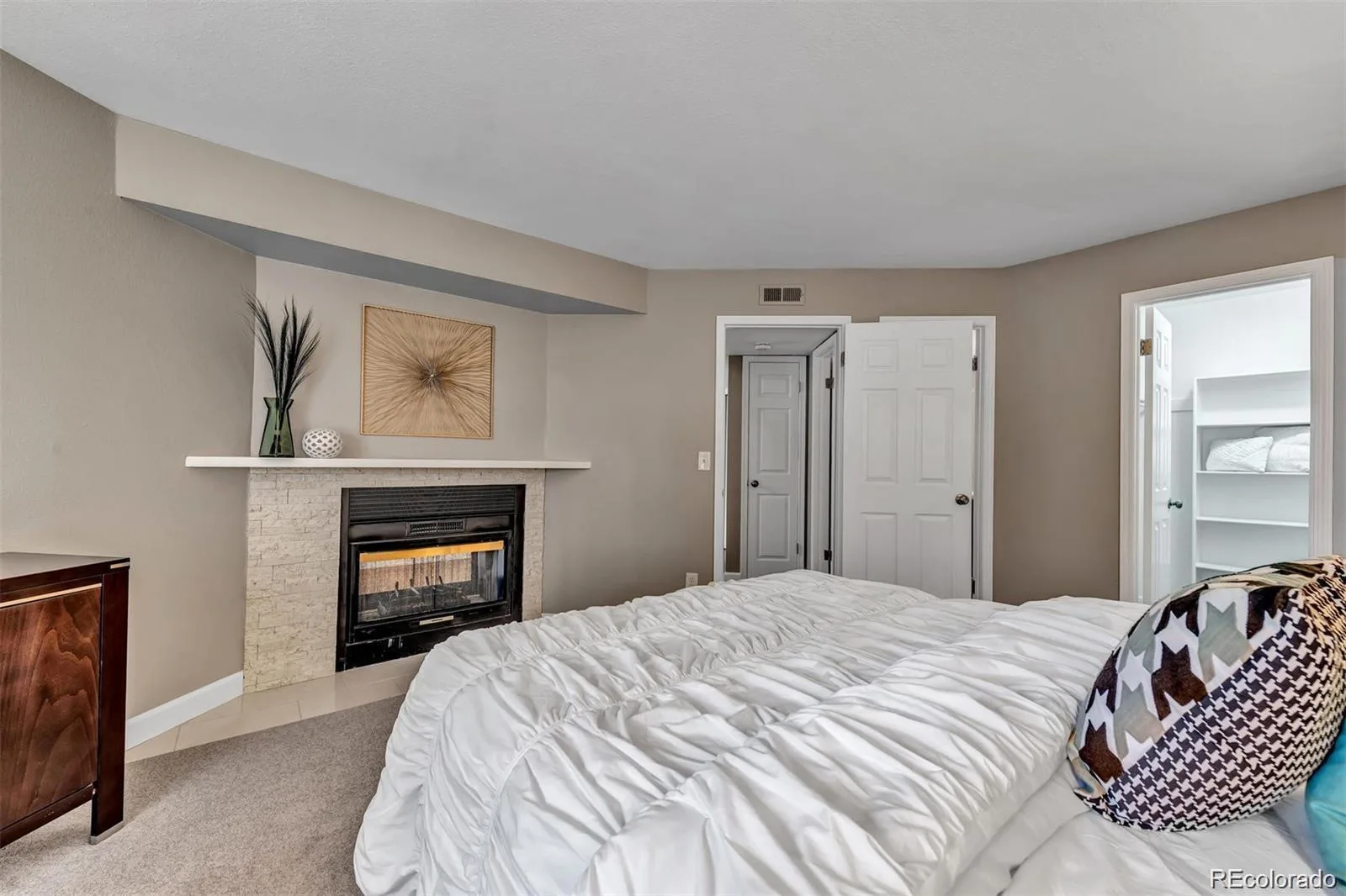 12476 W Nevada Place #105 Lakewood CO 80228 MLS #REC8850833 06032026184523 1600 17