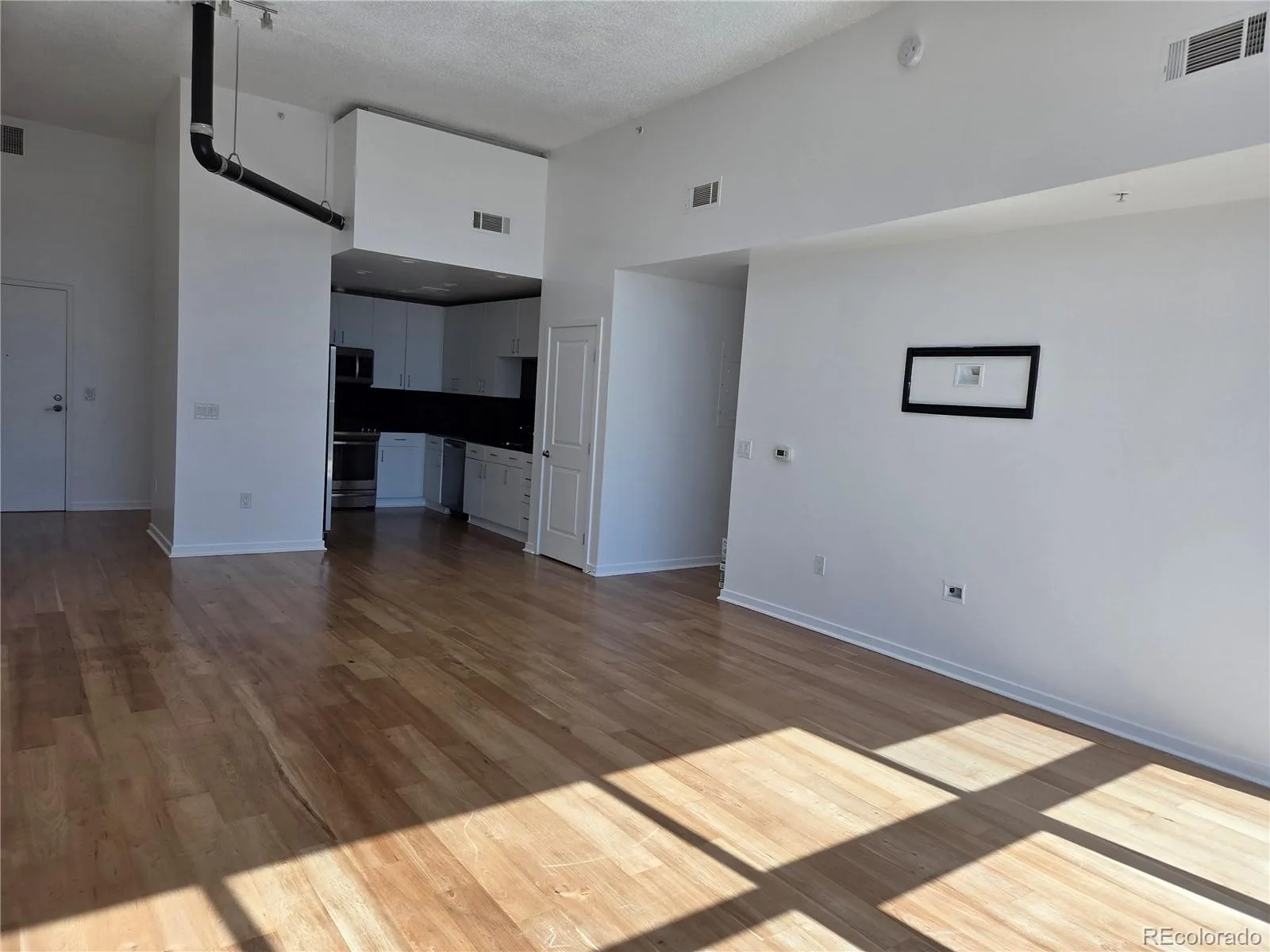 1700 Bassett Unit 2316 Street #2316 Denver CO 80202 | MLS #REC8851561 10022026205433 1600 3
