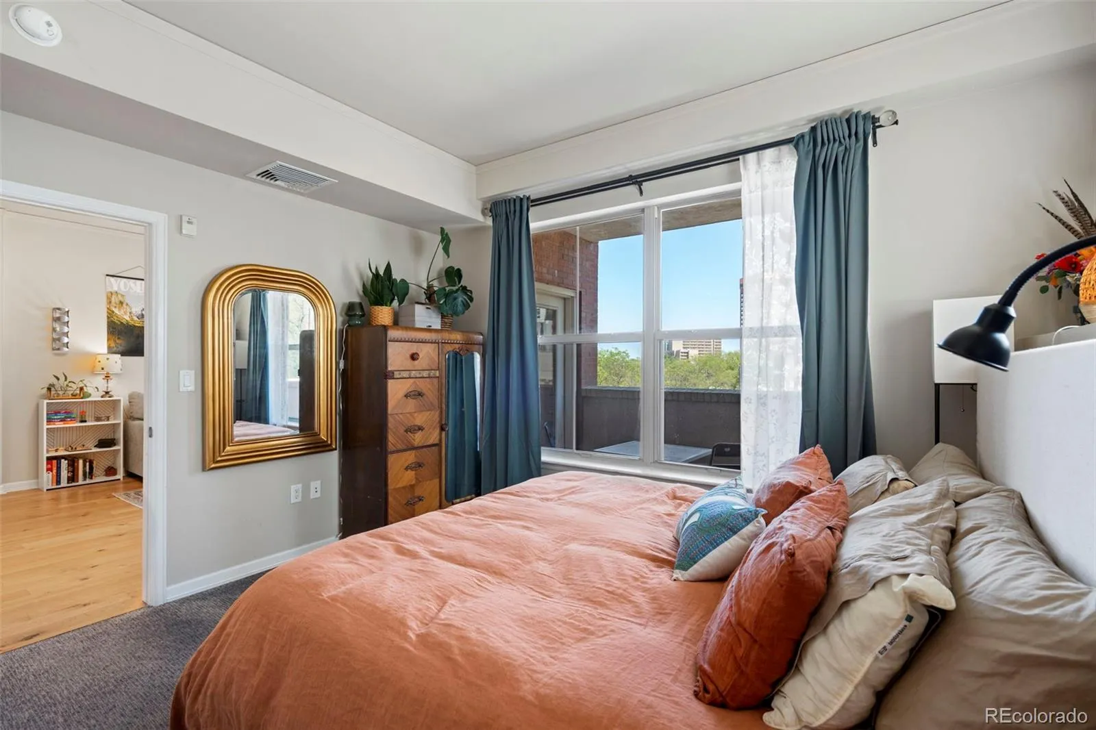 1975 N Grant Street #401 Denver CO 80203 MLS #REC8851806 04282026173423 1600 10