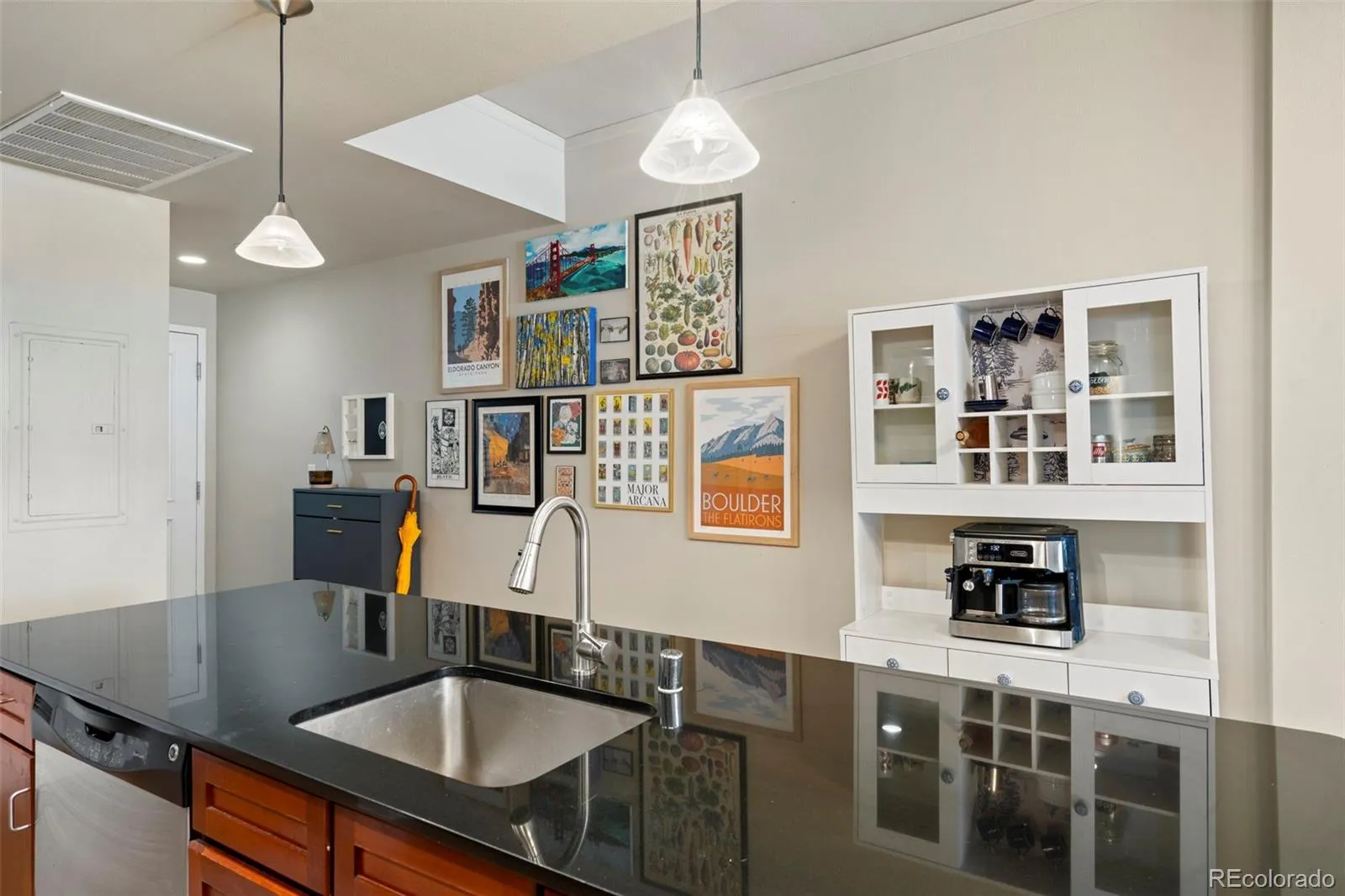 1975 N Grant Street #401 Denver CO 80203 MLS #REC8851806 04282026173423 1600 2