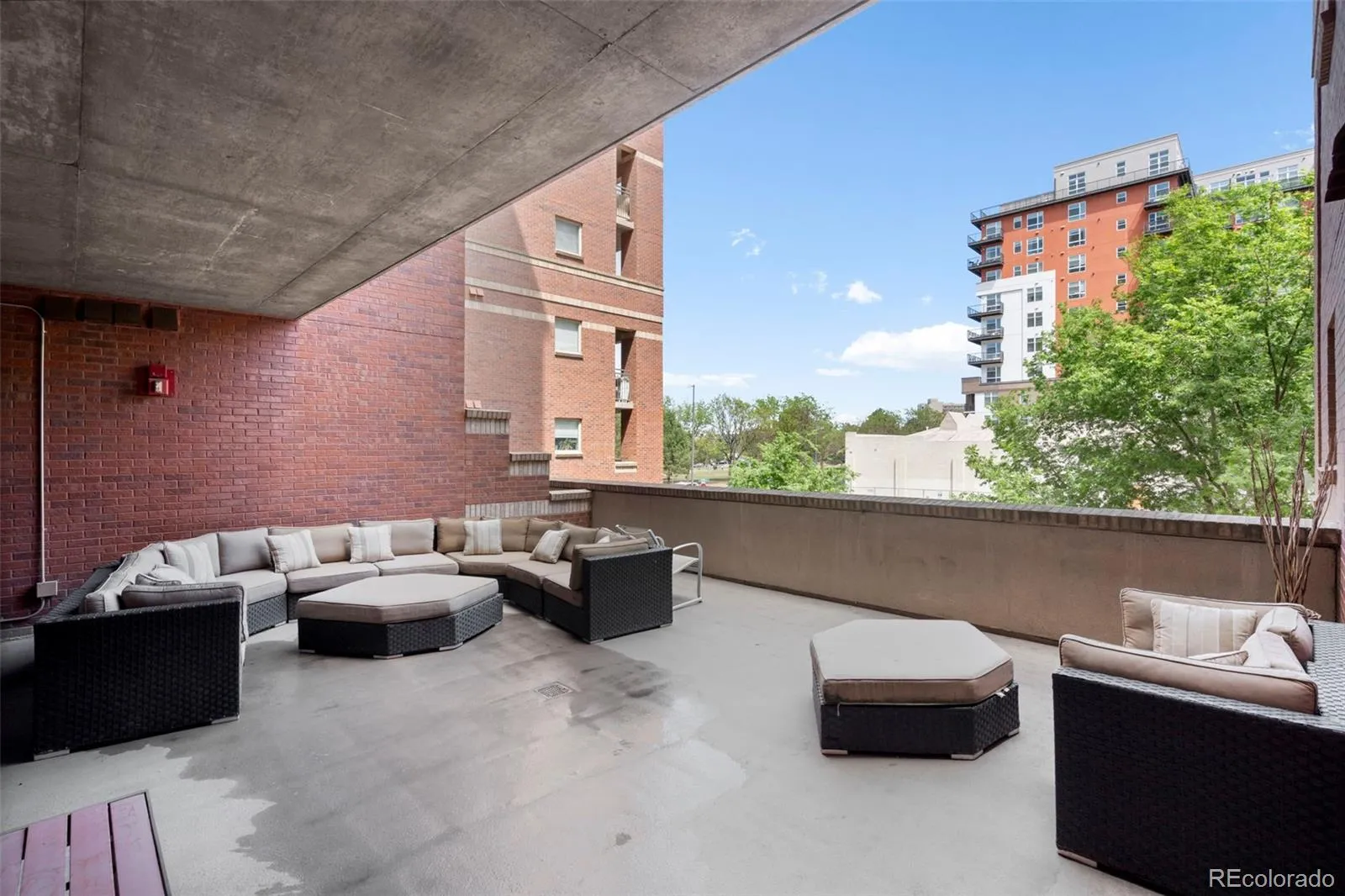 1975 N Grant Street #401 Denver CO 80203 MLS #REC8851806 04282026173423 1600 24