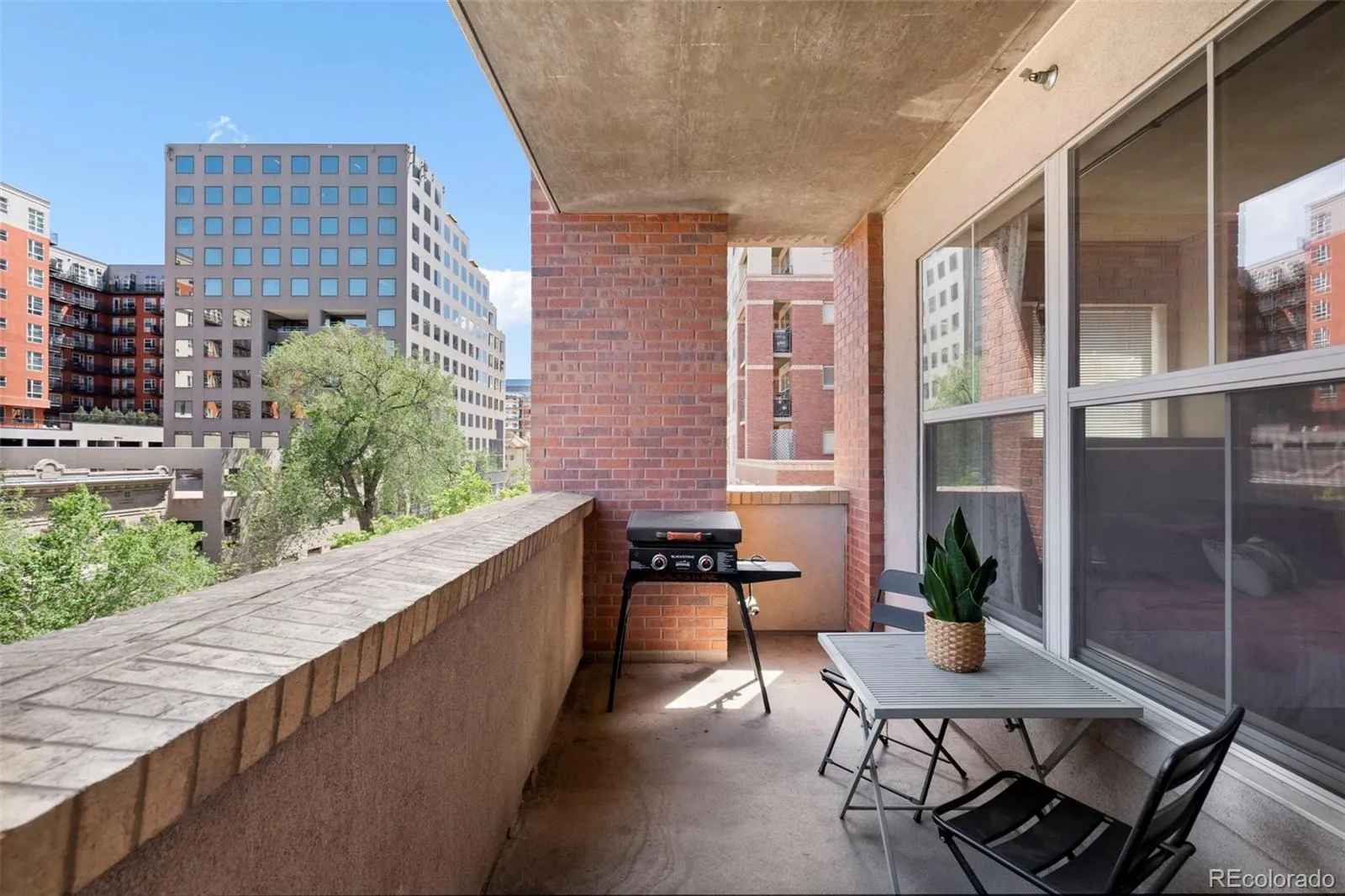 1975 N Grant Street #401 Denver CO 80203 MLS #REC8851806 04282026173423 1600 9