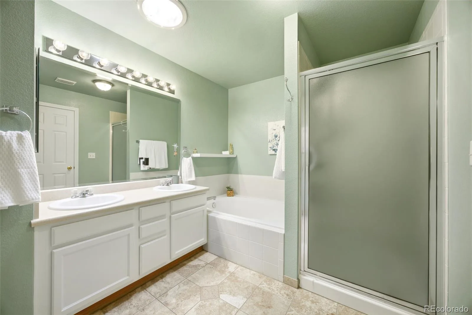 11694 W Stanford Drive Morrison CO 80465 | MLS #REC8852883 06122026074858 1600 18