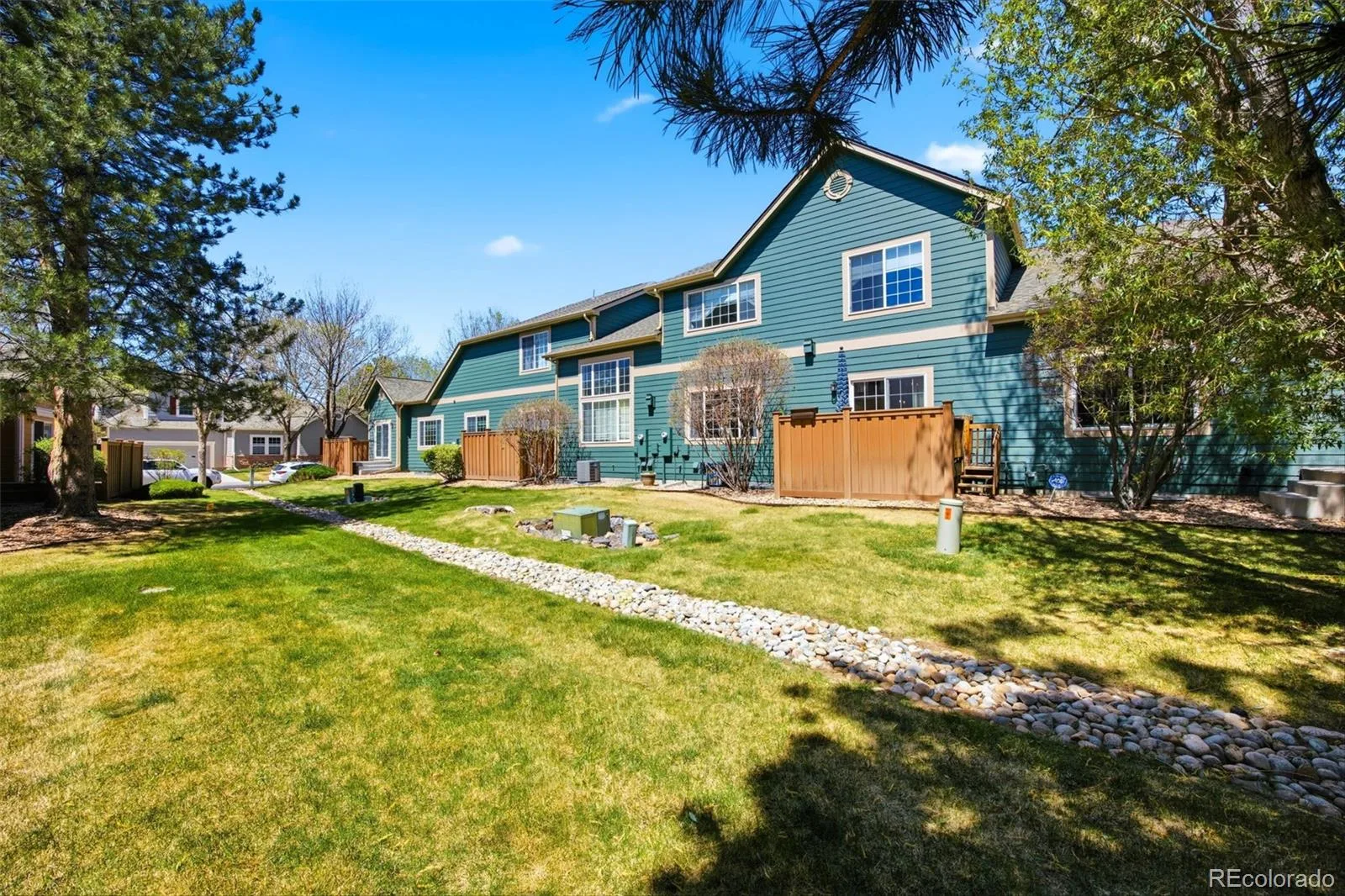 11694 W Stanford Drive Morrison CO 80465 | MLS #REC8852883 06122026074858 1600 28