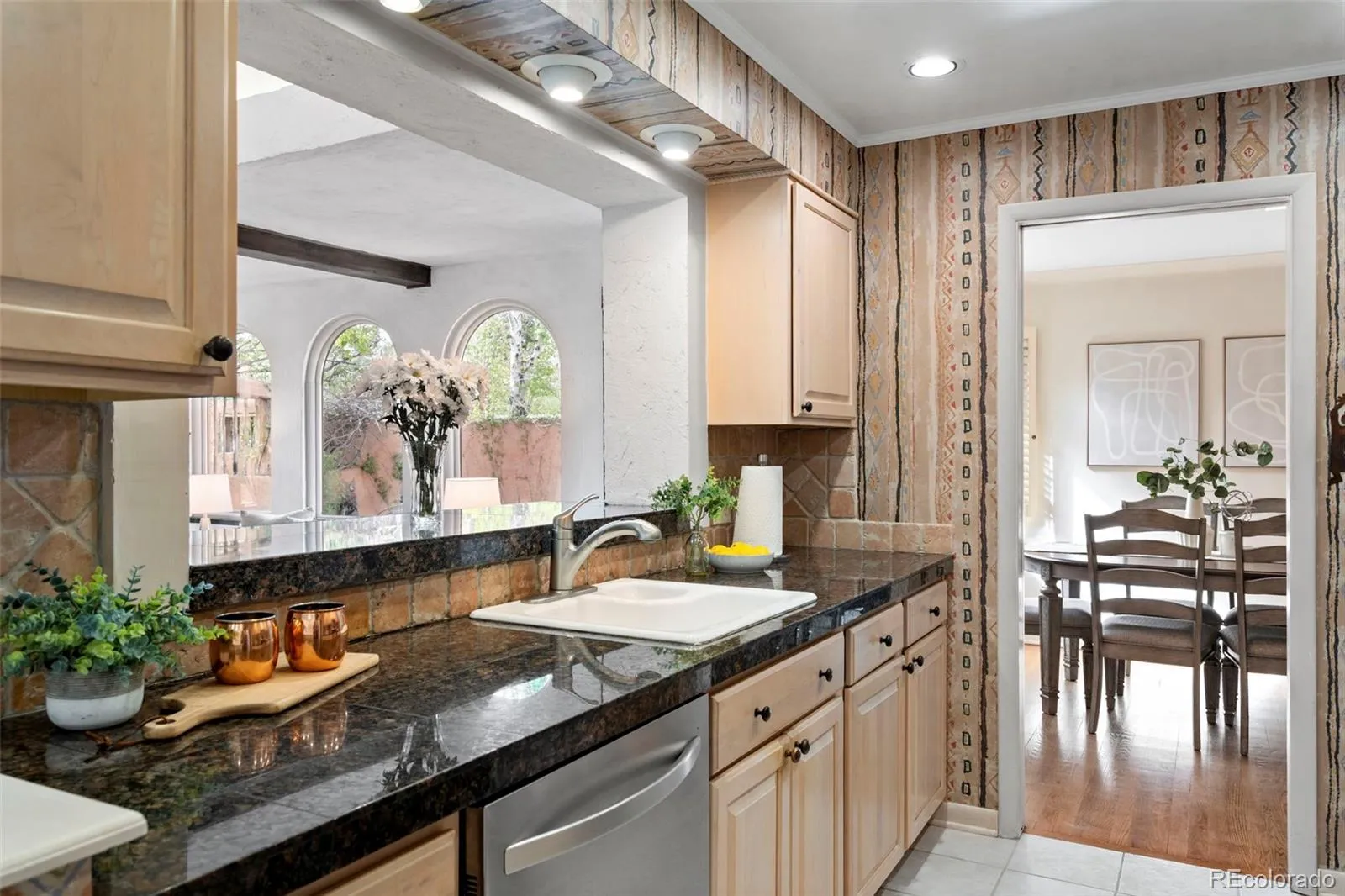 04162026152746 1600 16