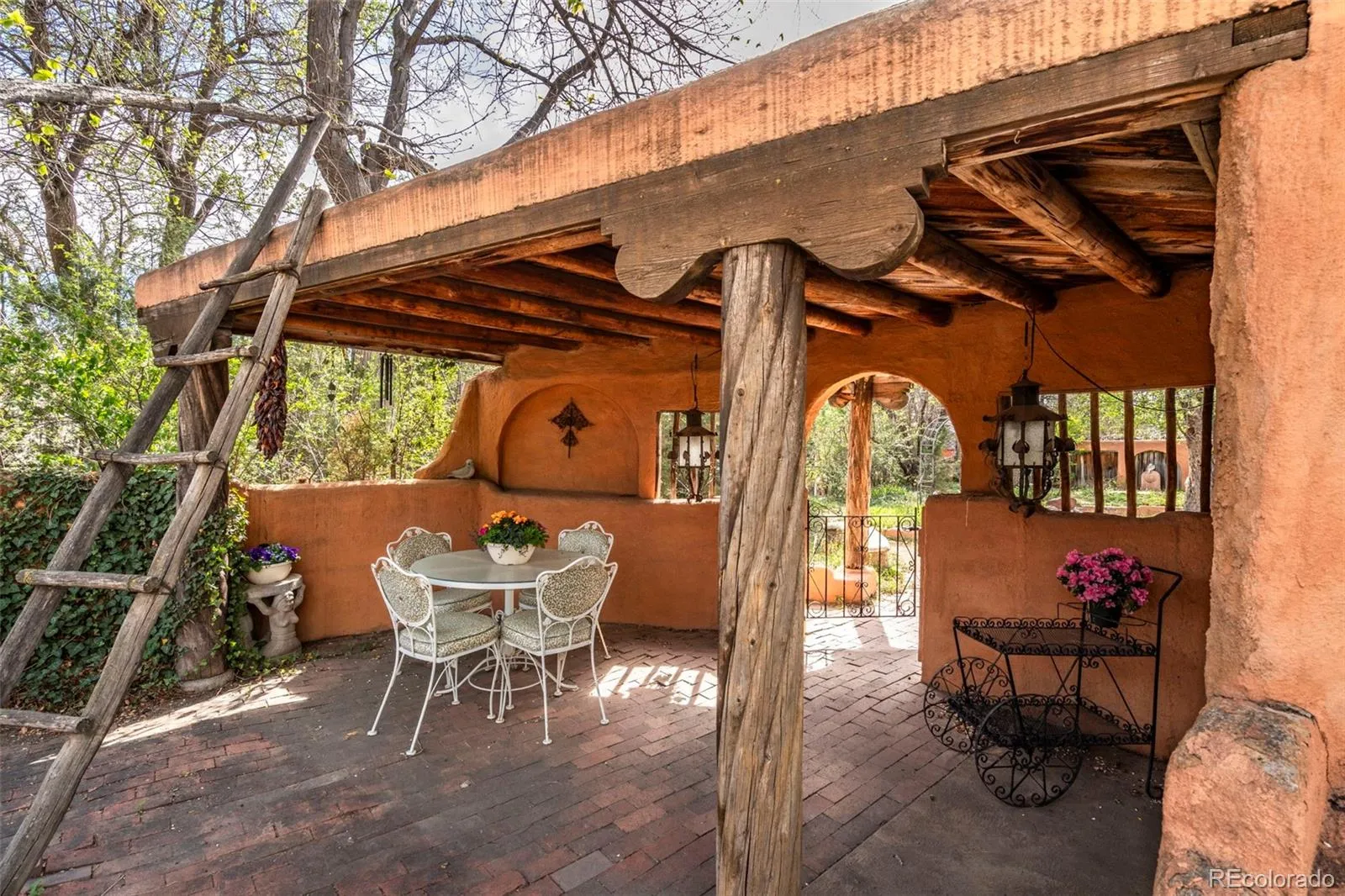 04162026152746 1600 38