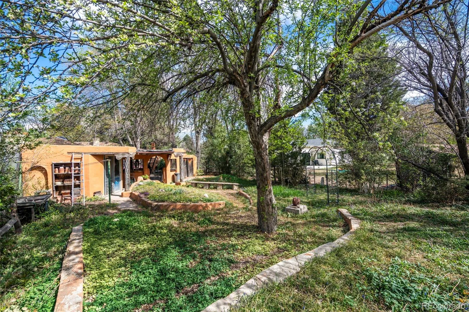 04162026152746 1600 42