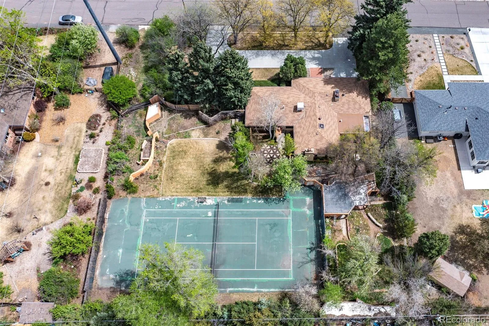 04162026152746 1600 44