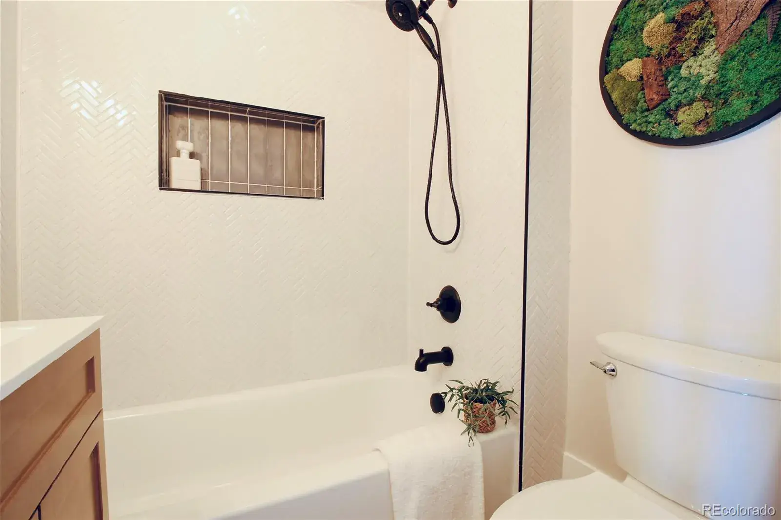 11072025053934 1600 35