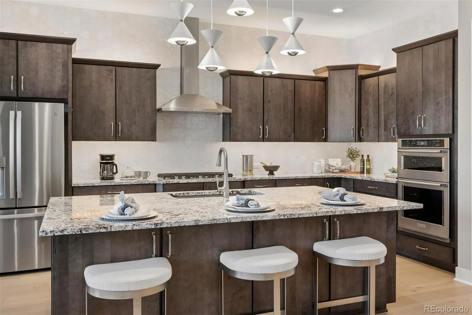 22185 E Bailey Place Aurora CO 80016 | MLS #REC8861015 10152026234830 1600 3