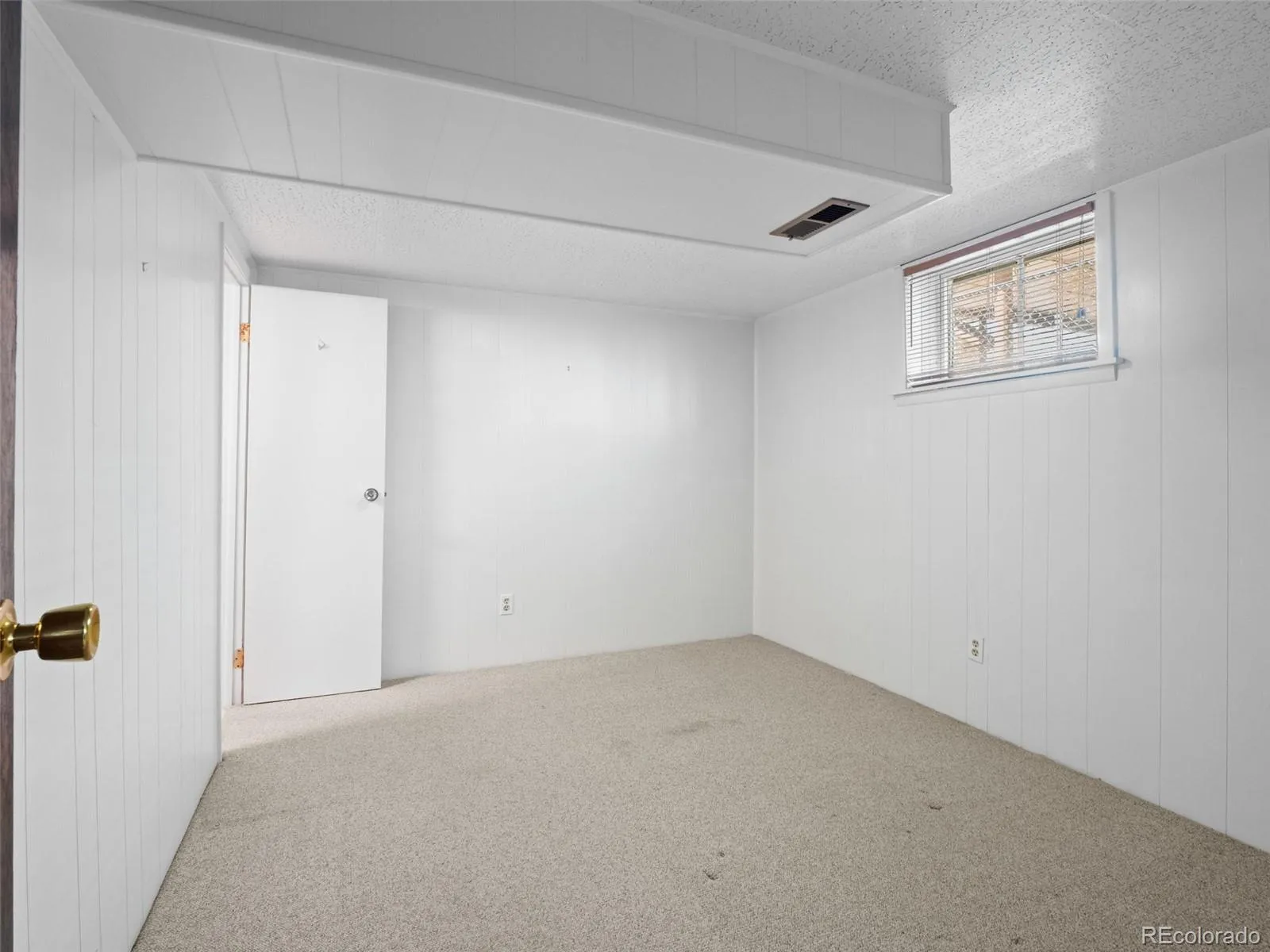 1867 S Tennyson Street Denver CO 80219 MLS #REC8861339 05132026212817 1600 18