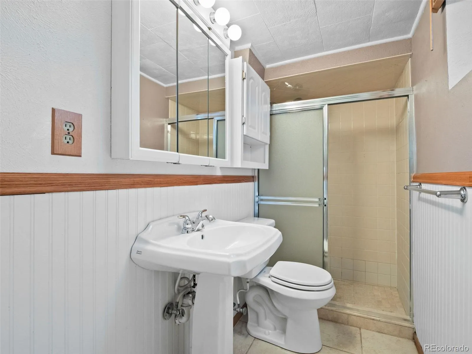 1867 S Tennyson Street Denver CO 80219 MLS #REC8861339 05132026212817 1600 19