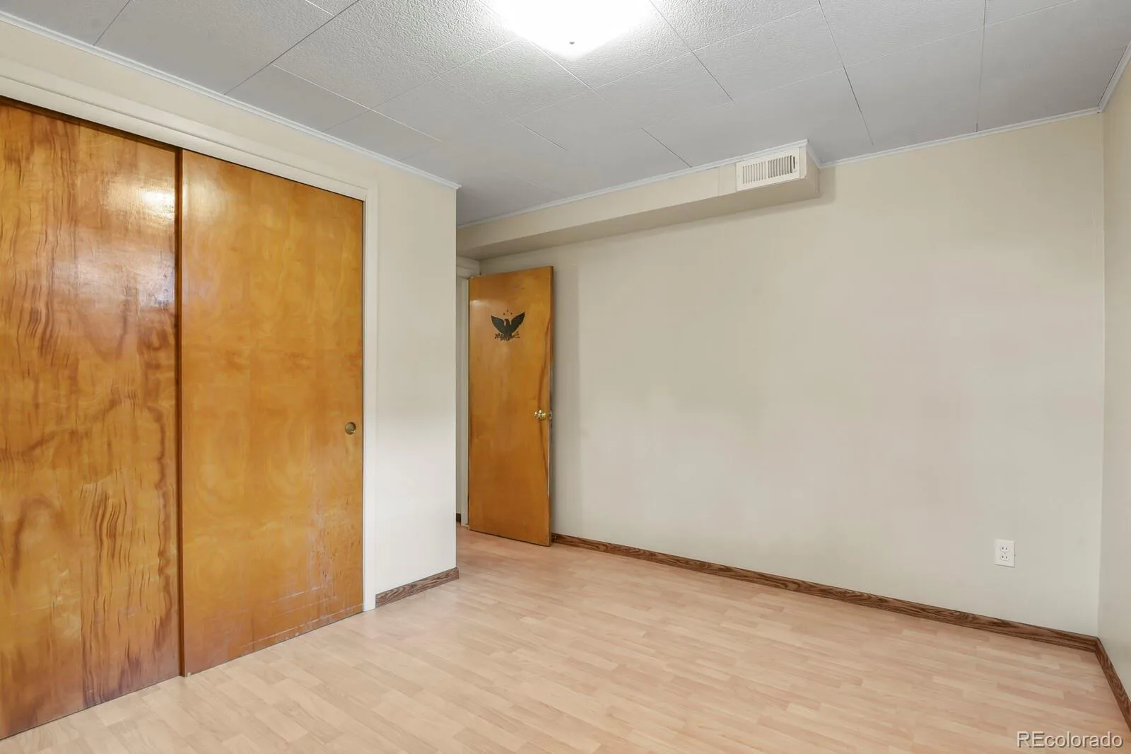8159 Nola Drive Denver CO 80221 | MLS #REC8863341 08052026213730 1600 22