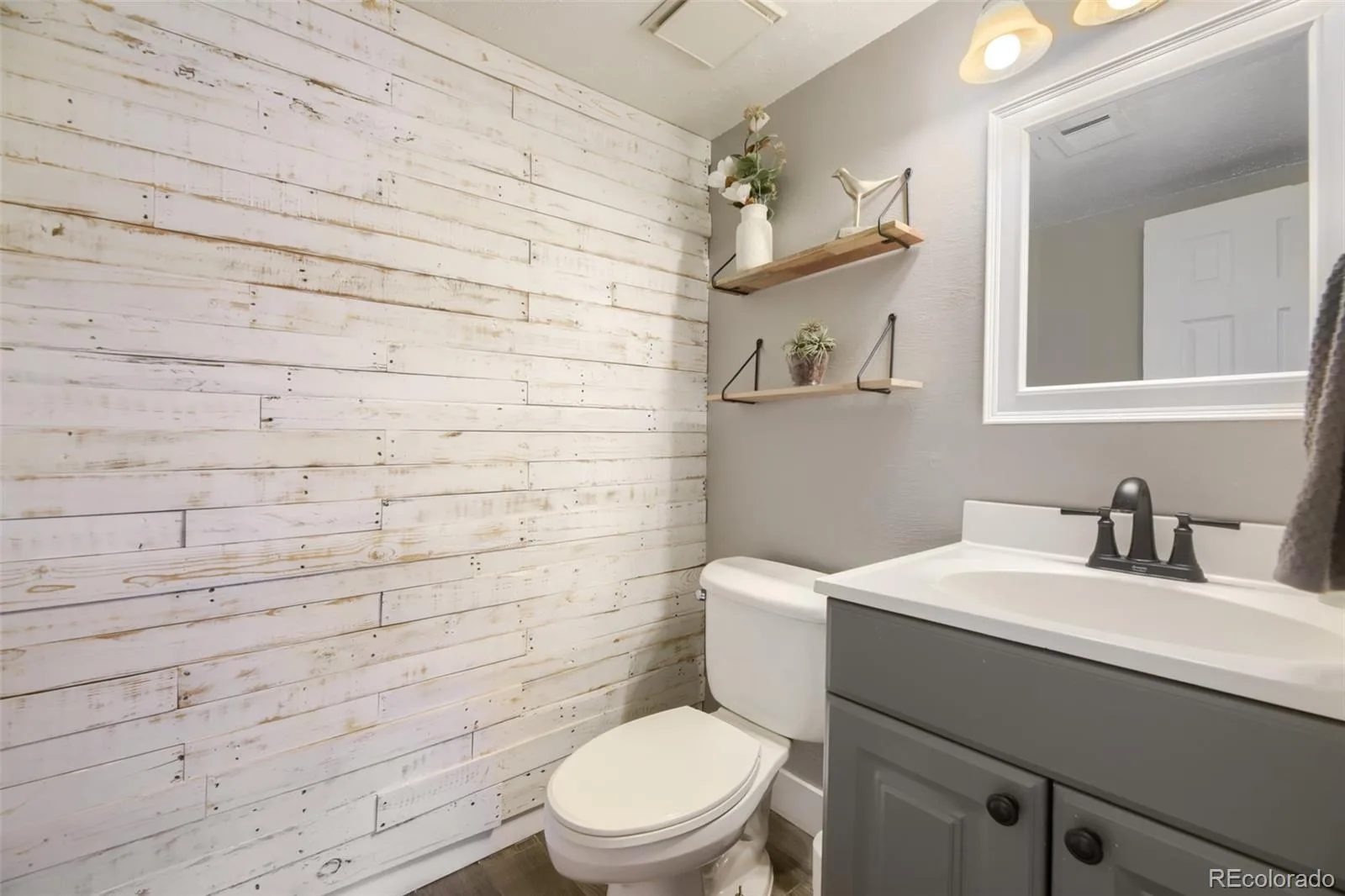 9357 W Brittany Avenue Littleton CO 80123 | MLS #REC8863614 08132026213843 1600 16