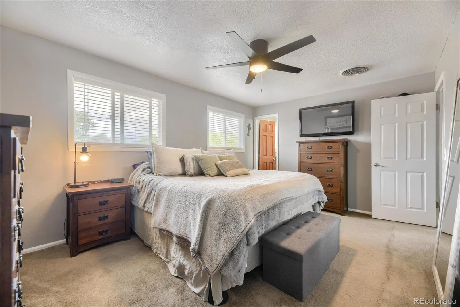 9357 W Brittany Avenue Littleton CO 80123 | MLS #REC8863614 08132026213843 1600 18
