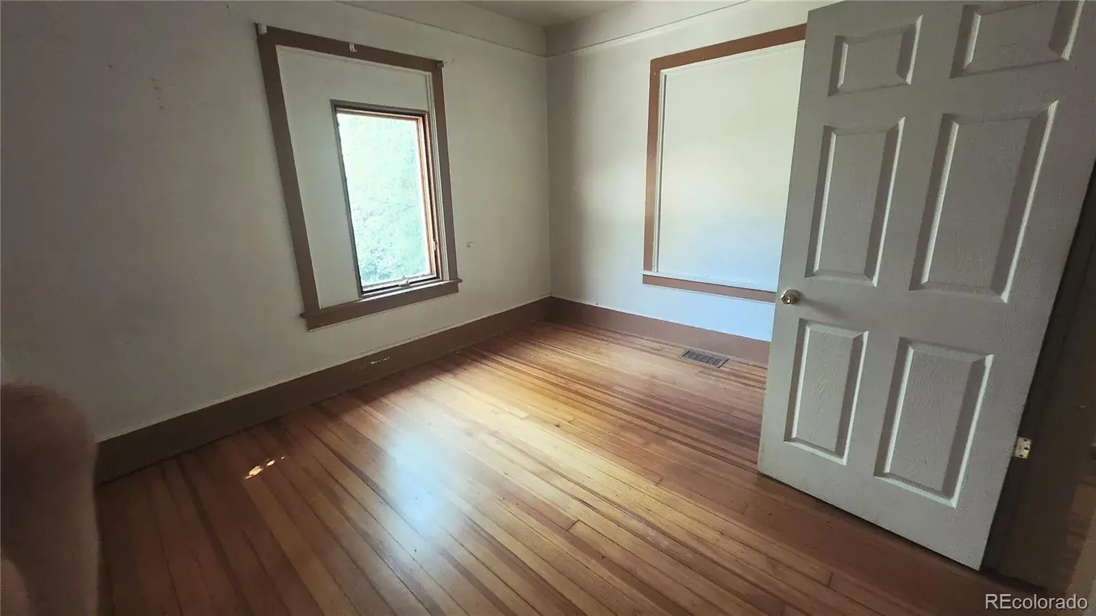 10062025161549 1600 14