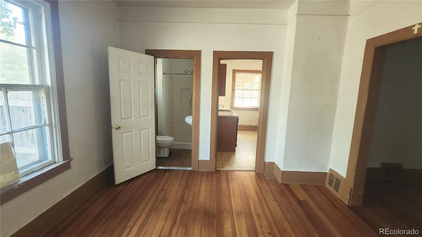 10062025161549 1600 19