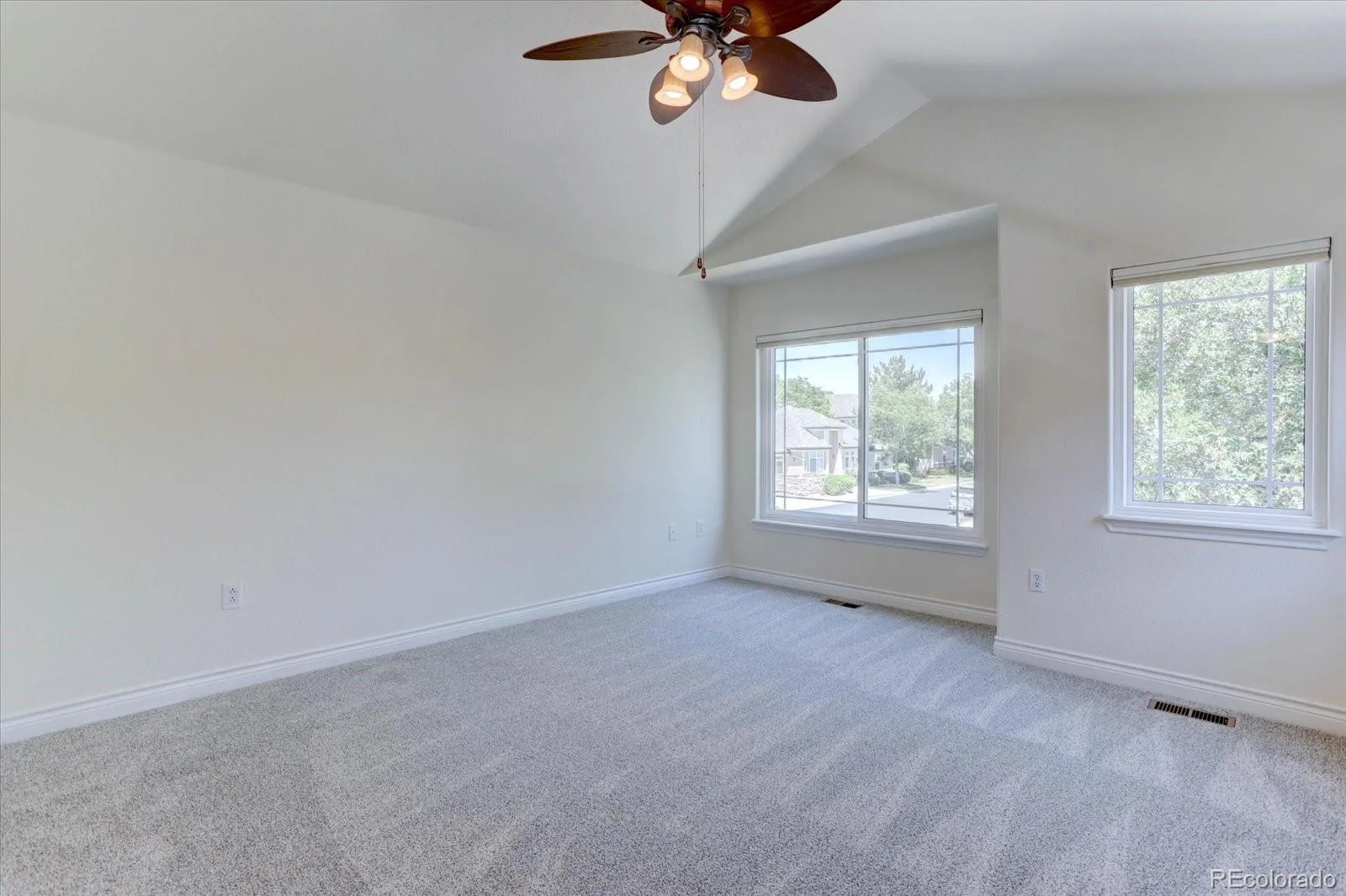9244 W Coco Place Littleton CO 80128 | MLS #REC8869048 07162026195004 1600 12