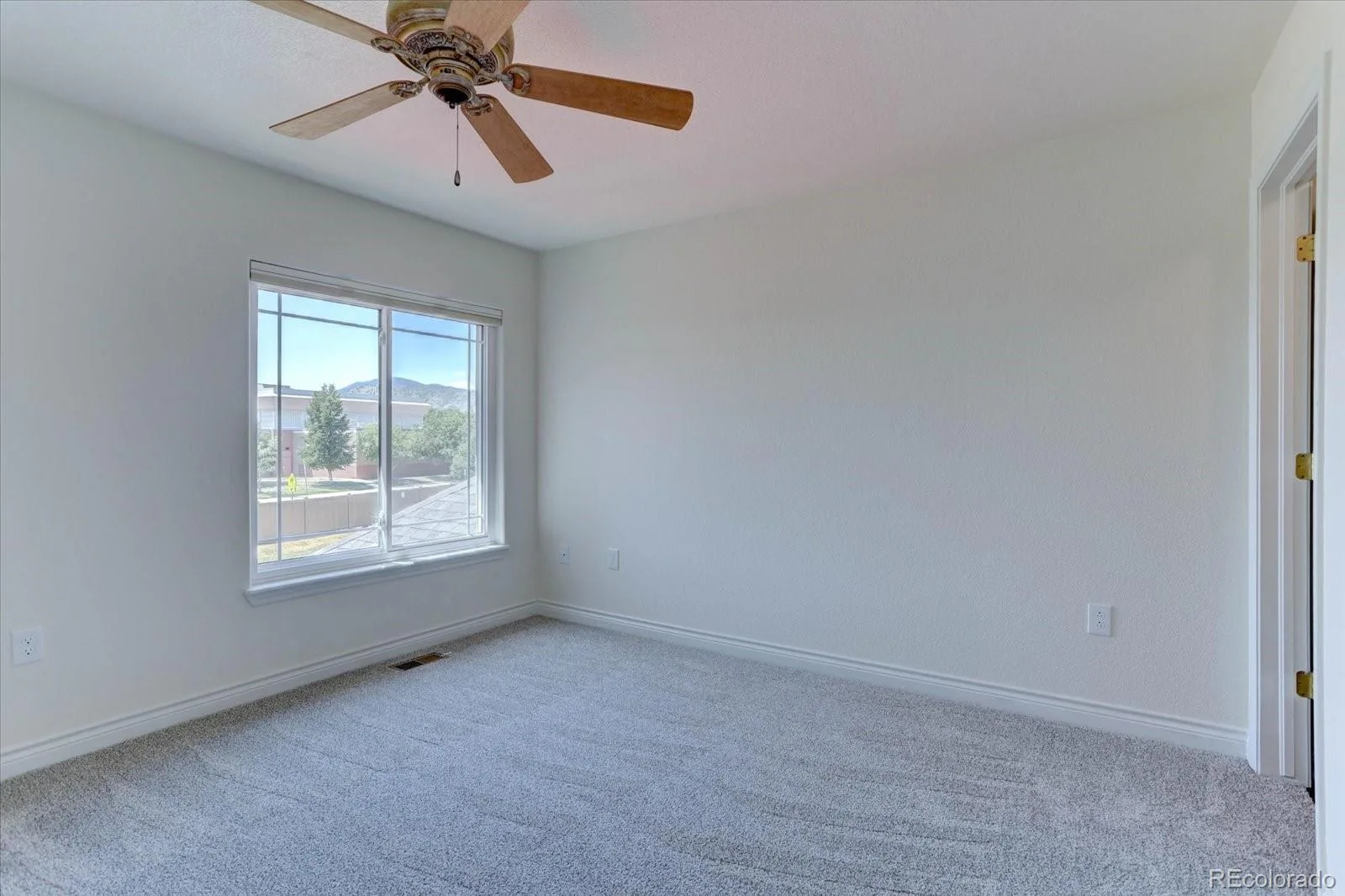 9244 W Coco Place Littleton CO 80128 | MLS #REC8869048 07162026195004 1600 16