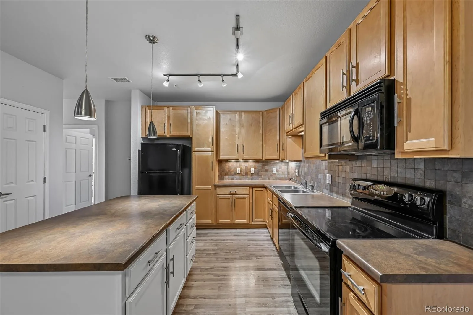 16650 Las Ramblas Lane #U Parker CO 80134 | MLS #REC8869998 08042026145507 1600 3
