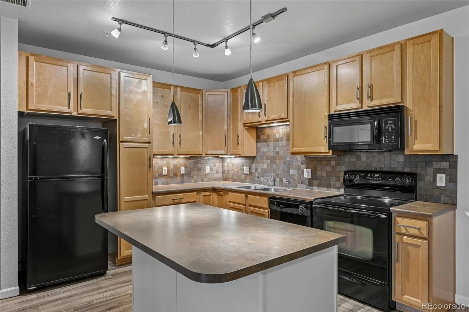 16650 Las Ramblas Lane #U Parker CO 80134 | MLS #REC8869998 08042026145507 1600 4