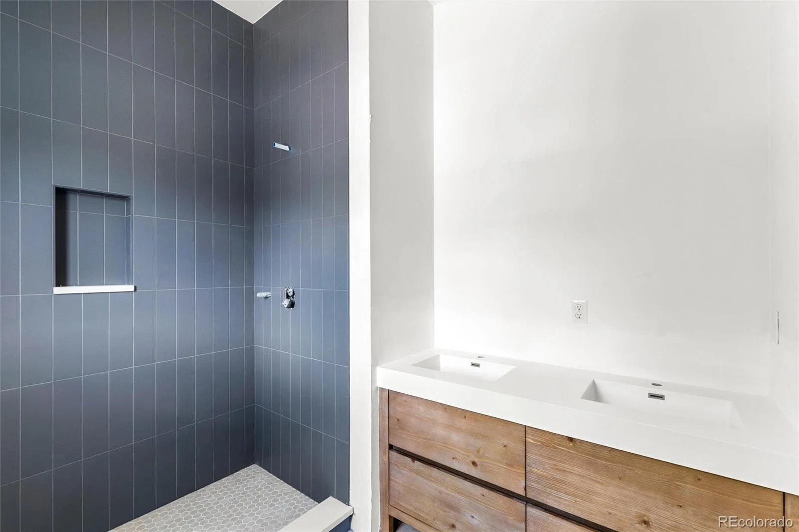 1304 Raleigh Street Denver CO 80204 | MLS #REC8873926 08242026165008 1600 17