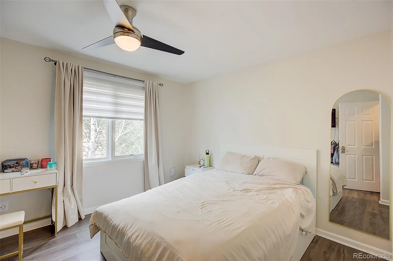 5828 S Danube Street Aurora CO 80015 | MLS #REC8874382 07162026003908 1600 16