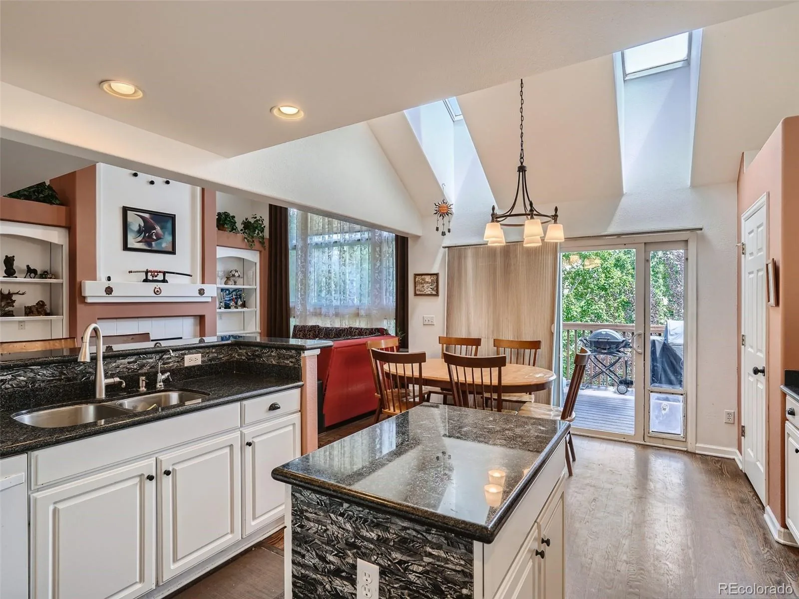 5828 S Danube Street Aurora CO 80015 | MLS #REC8874382 07162026003908 1600 6