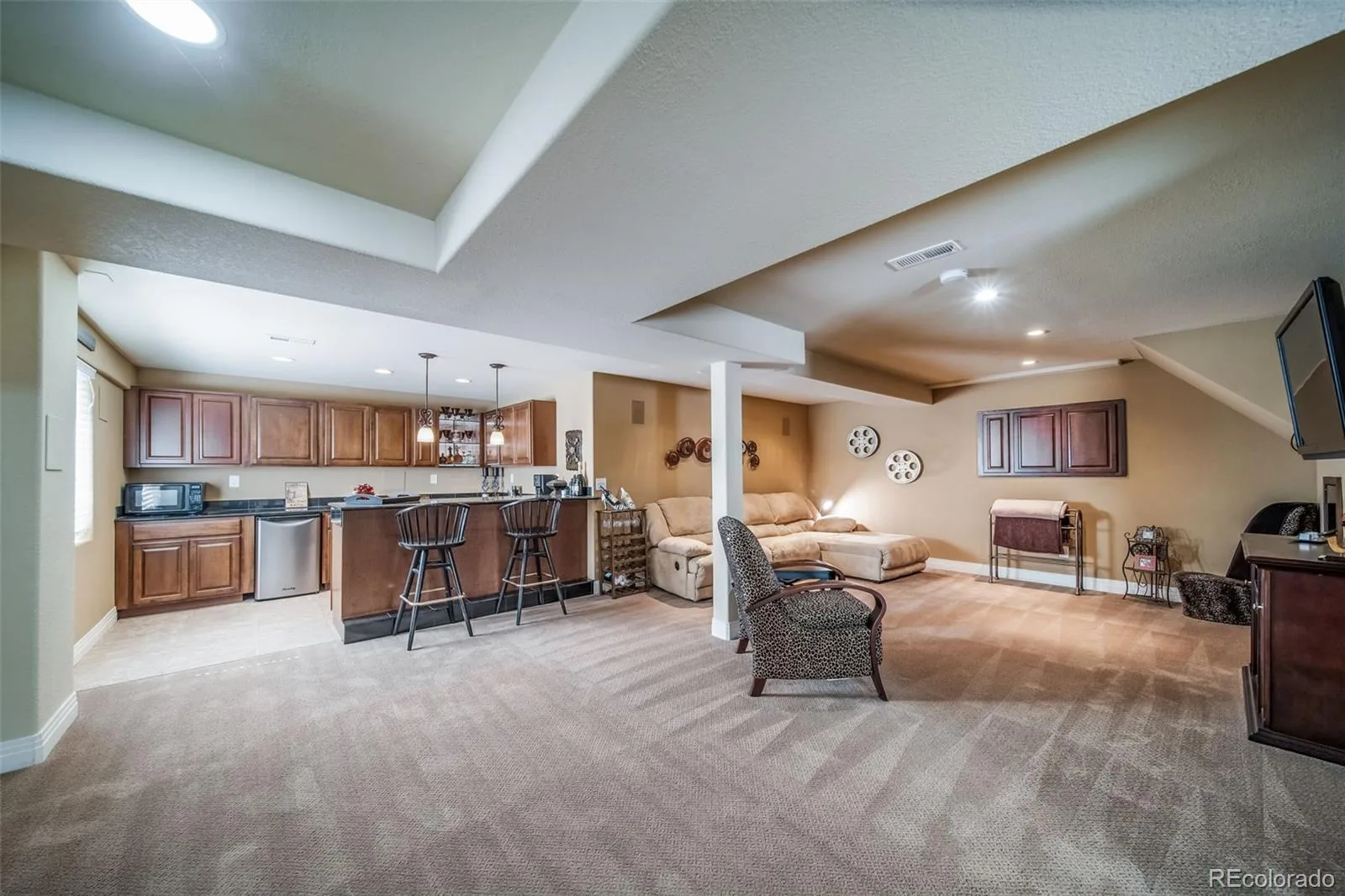 19676 E Pinewood Drive Aurora CO 80016 MLS #REC8874993 06082026210748 1600 21