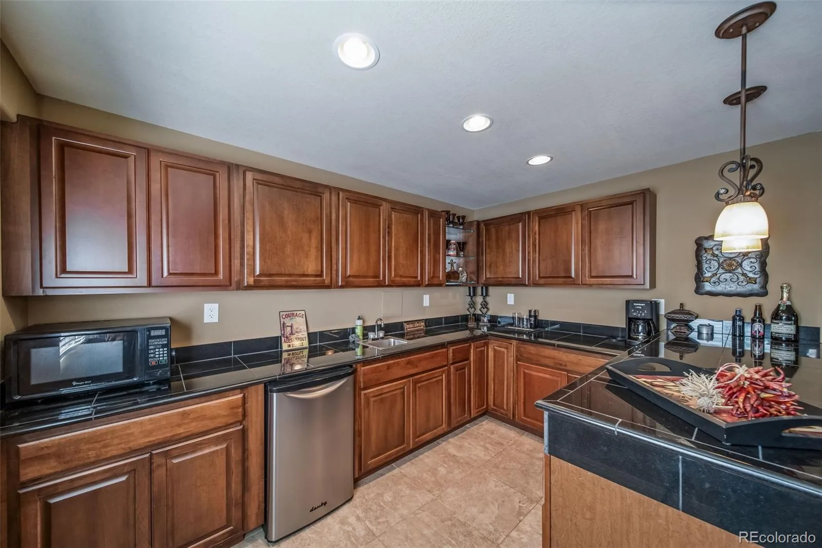 19676 E Pinewood Drive Aurora CO 80016 MLS #REC8874993 06082026210748 1600 22