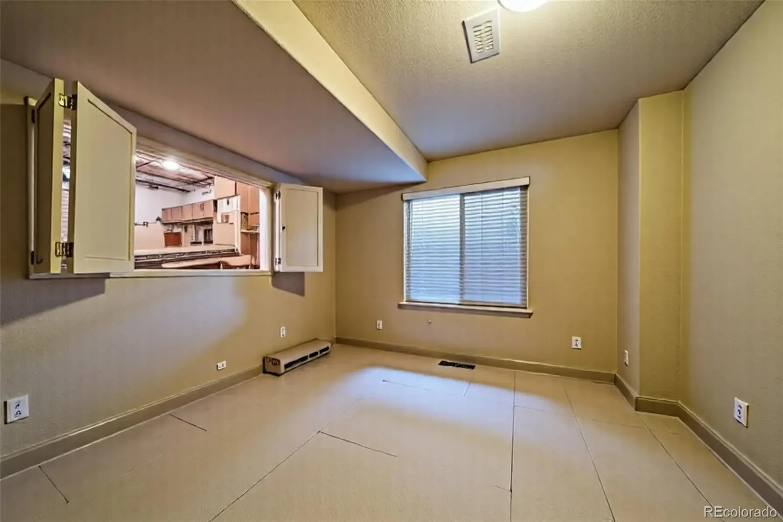 19676 E Pinewood Drive Aurora CO 80016 MLS #REC8874993 06082026210748 1600 26