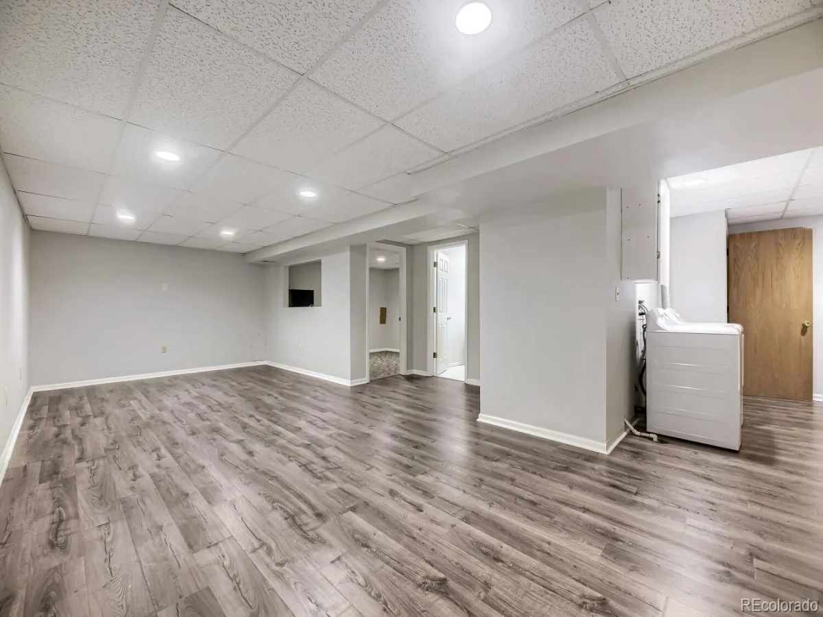 7000 W Yale Avenue Denver CO 80227 MLS #REC8877896 06122026204642 1200 23