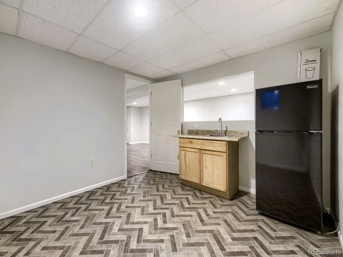 7000 W Yale Avenue Denver CO 80227 MLS #REC8877896 06122026204642 1200 25