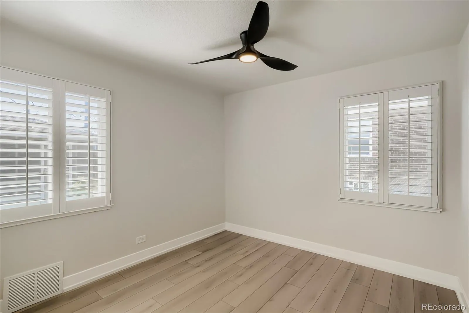 1558 Spruce Street Denver CO 80220 MLS #REC8878026 05152026211808 1600 16