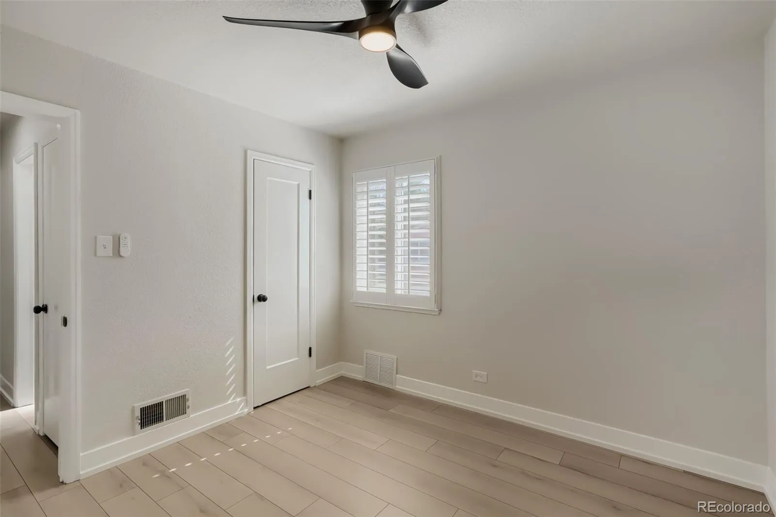1558 Spruce Street Denver CO 80220 MLS #REC8878026 05152026211808 1600 18