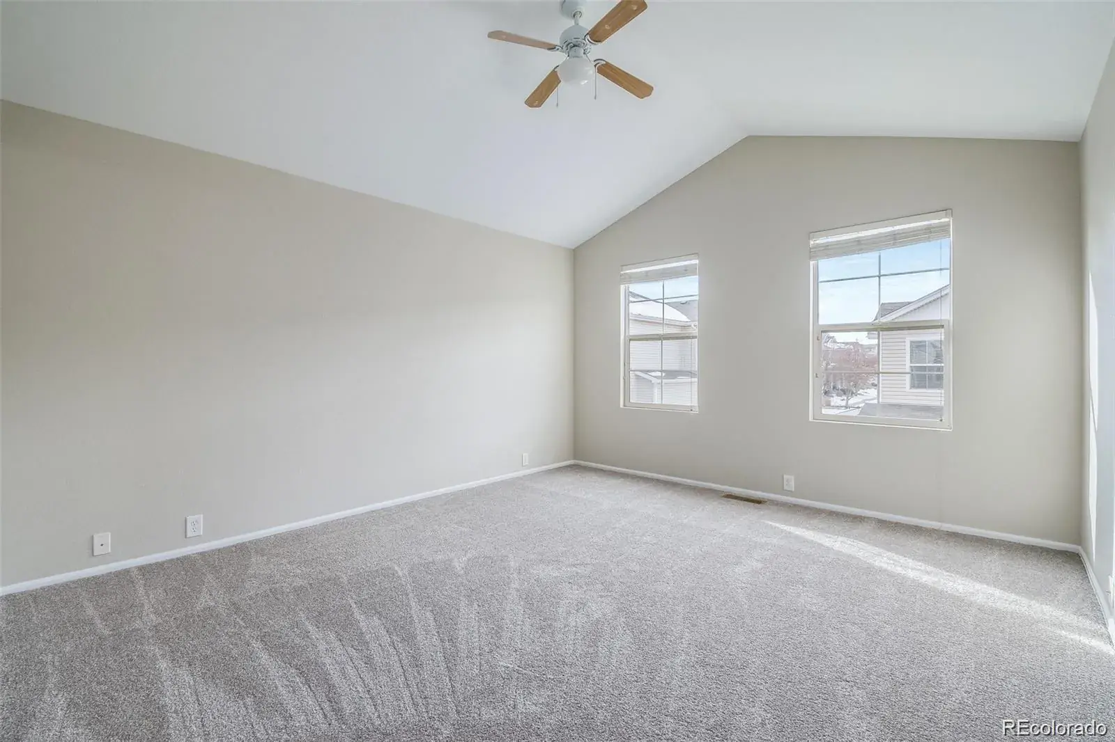 9758 Laredo Street #30E Commerce City CO 80022 MLS #REC8878125 09182025155201 1600 15