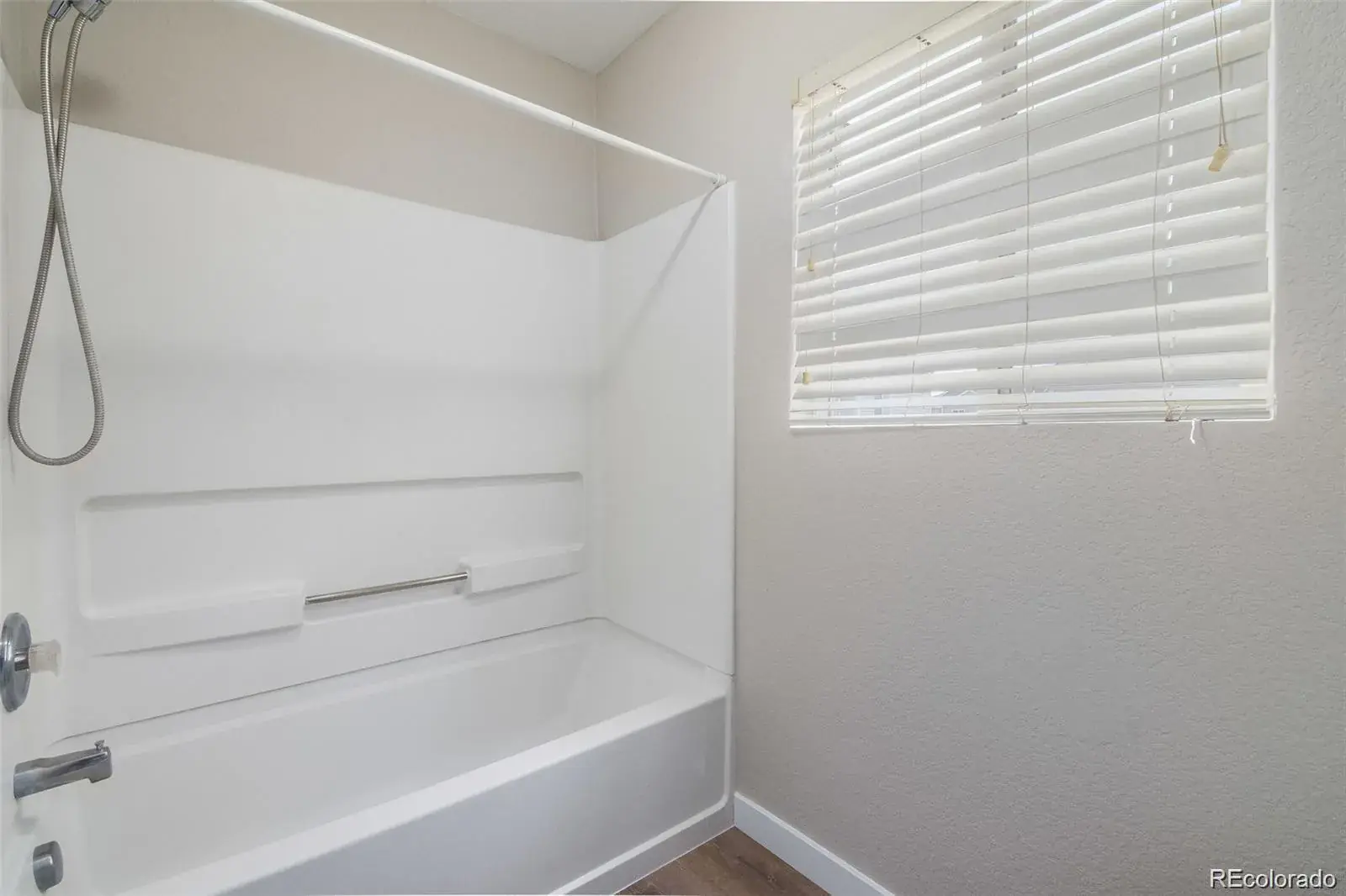 9758 Laredo Street #30E Commerce City CO 80022 MLS #REC8878125 09182025155201 1600 20