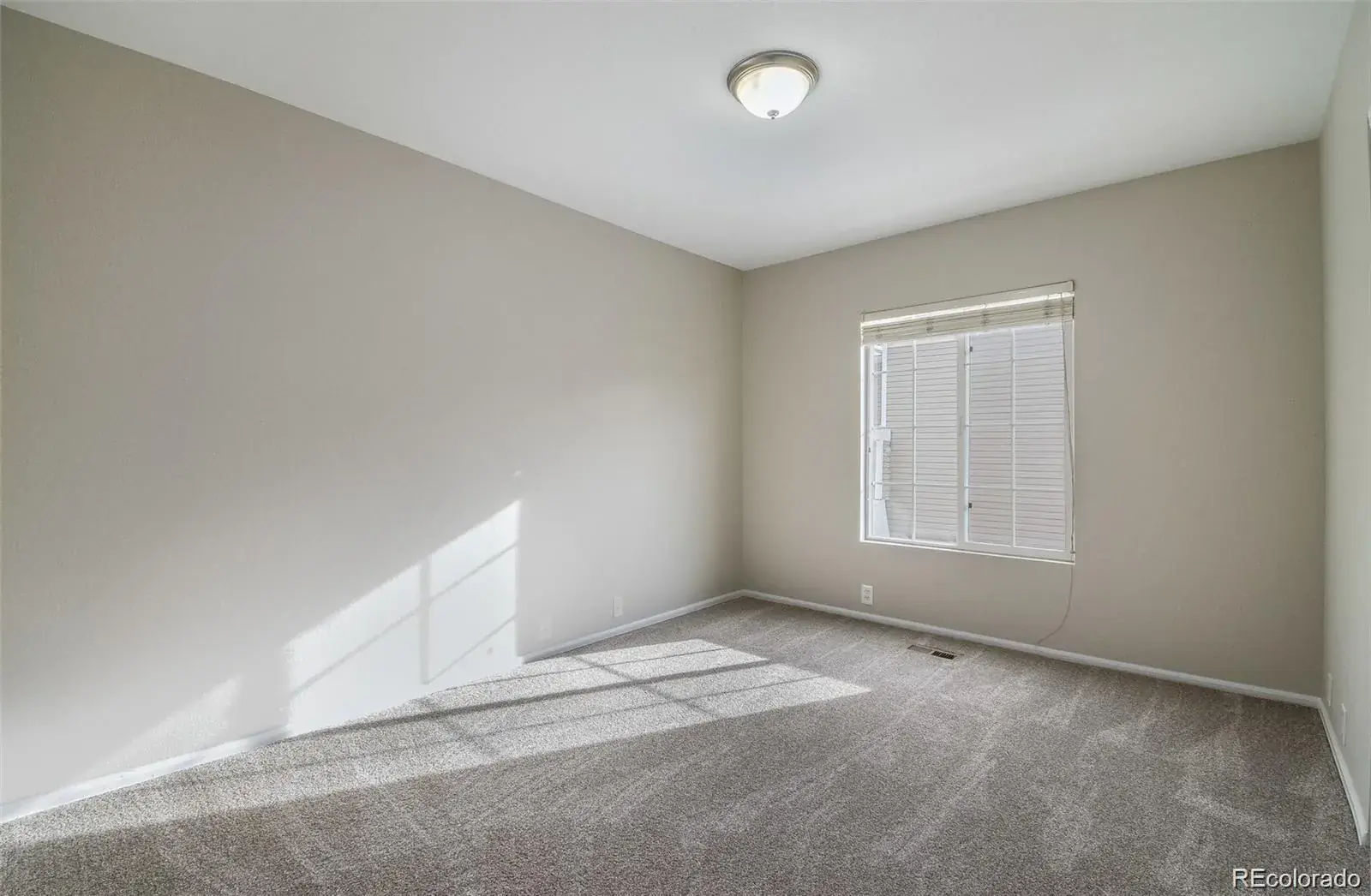 9758 Laredo Street #30E Commerce City CO 80022 MLS #REC8878125 09182025155201 1600 21