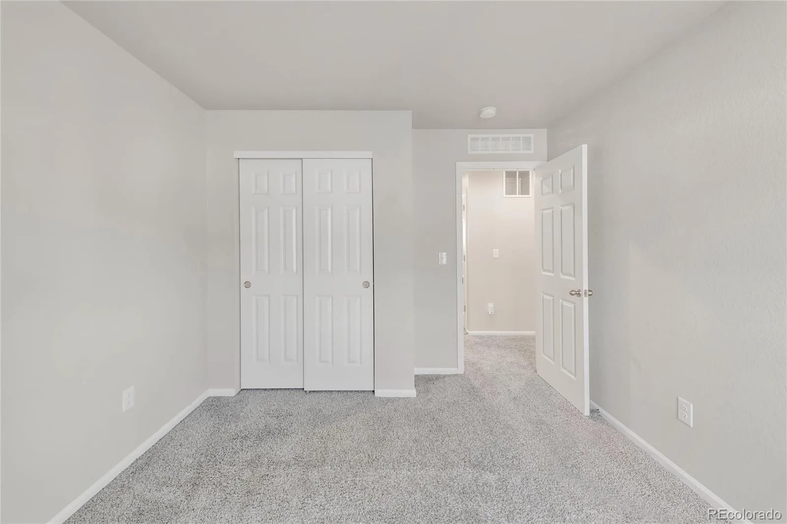 11424 W Belleview Drive Littleton CO 80127 | MLS #REC8878794 06202026001204 1600 25
