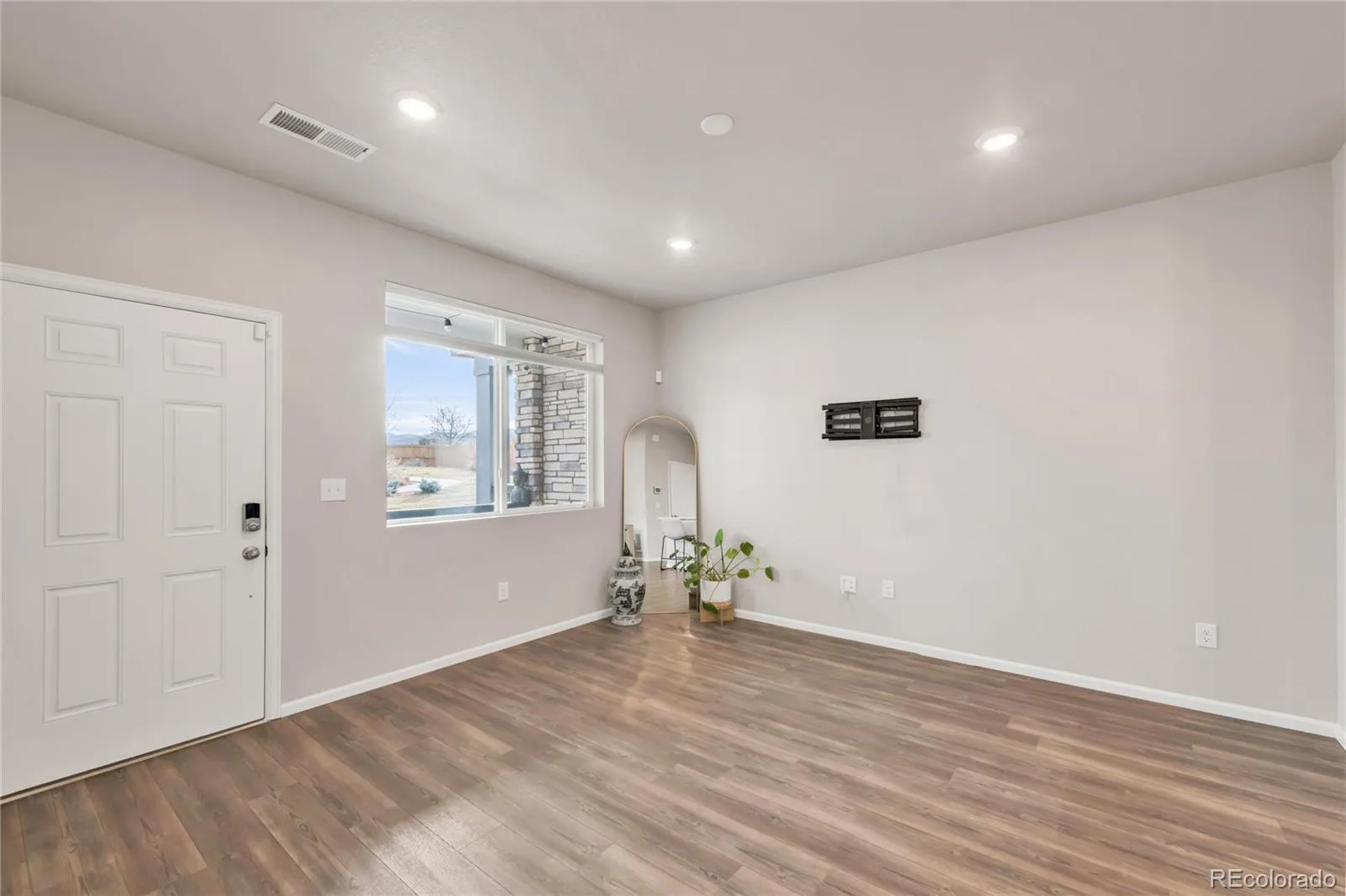 11424 W Belleview Drive Littleton CO 80127 | MLS #REC8878794 06202026001204 1600 3